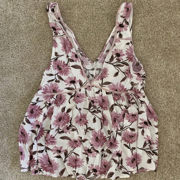 American Eagle Outfitters Tops - Floral Tank Top